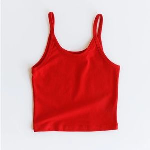 ARQ cotton crop tank, cherry